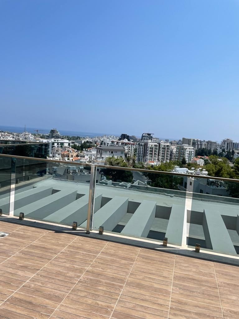 DUPLEX FLAT FOR RENT WITH PRIVATE POOL!!