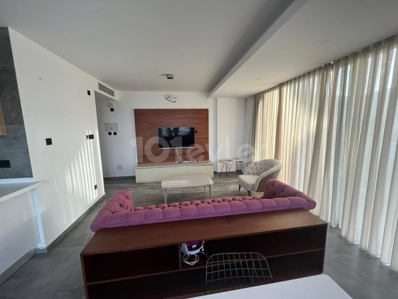 2+1 LUXURIOUS FLAT FOR RENT IN KYRENIA CENTER!