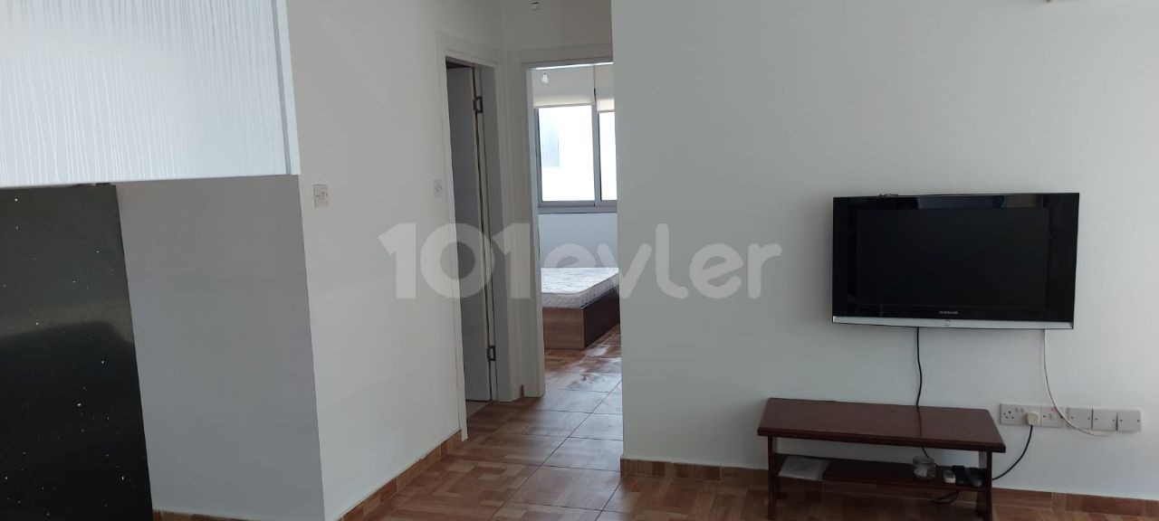 Kyrenia Central 2 + 1 apartment ** 