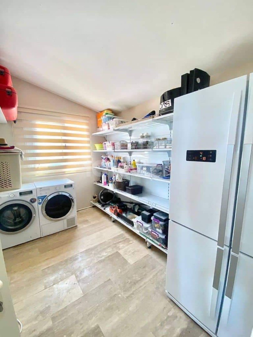 Bellapais'te kiralık lüks villa