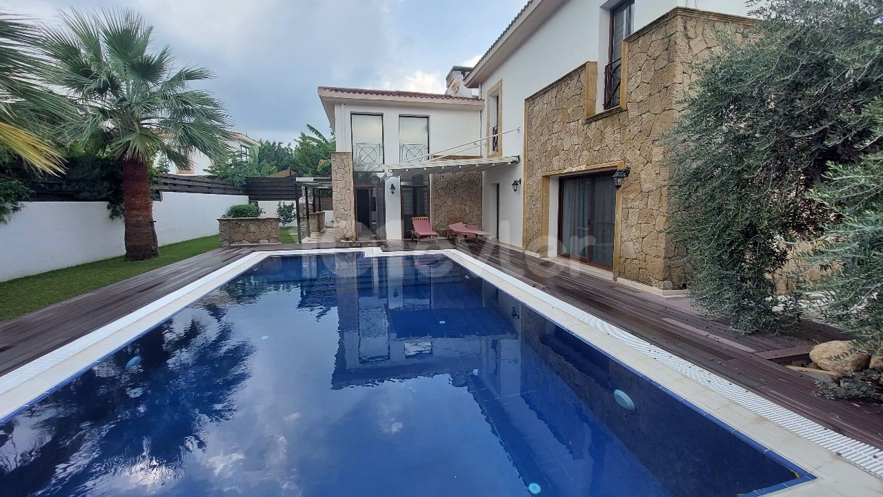 Bellapais, satilik 4+1 ozel havuzlu villa , TURK MALI +905428777144 Русский, English, Turkce