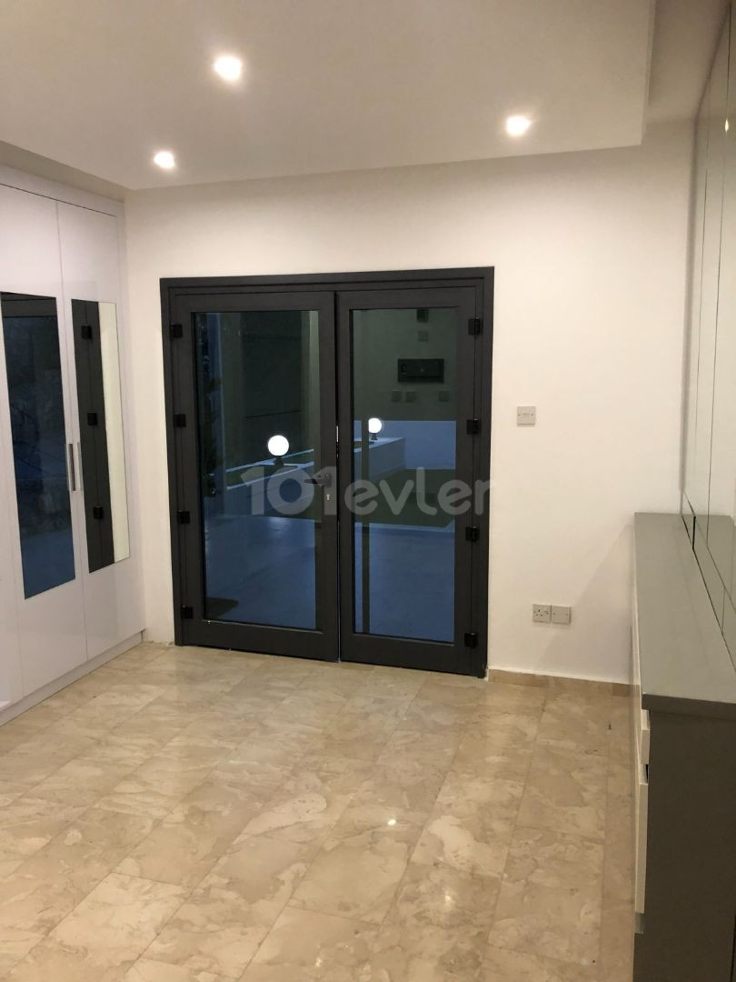 ZERO DELIVERY VILLA WITH 5 BEDROOM IN KYRENIA!!