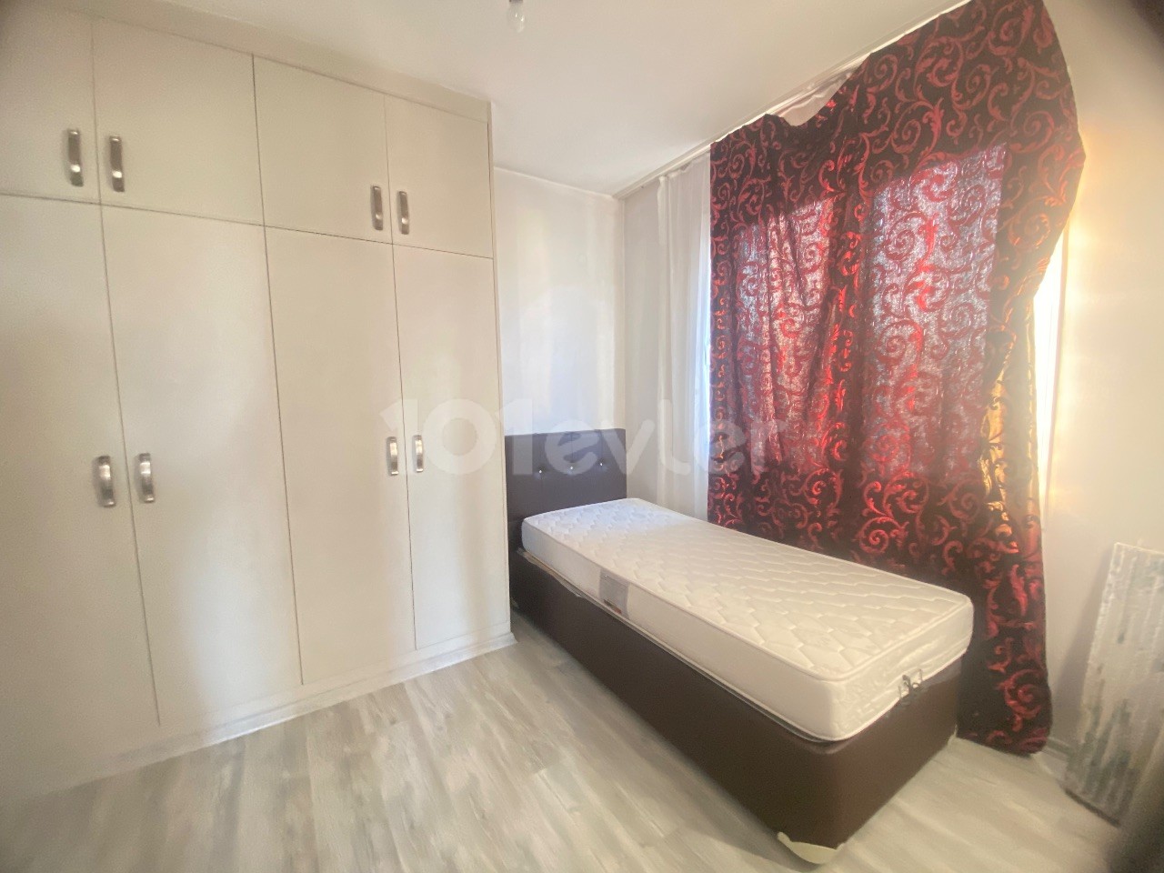 Flat To Rent in Girne Merkez, Kyrenia