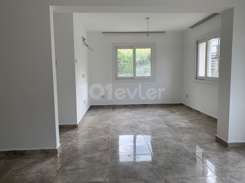 Flat For Sale in Alsancak, Kyrenia