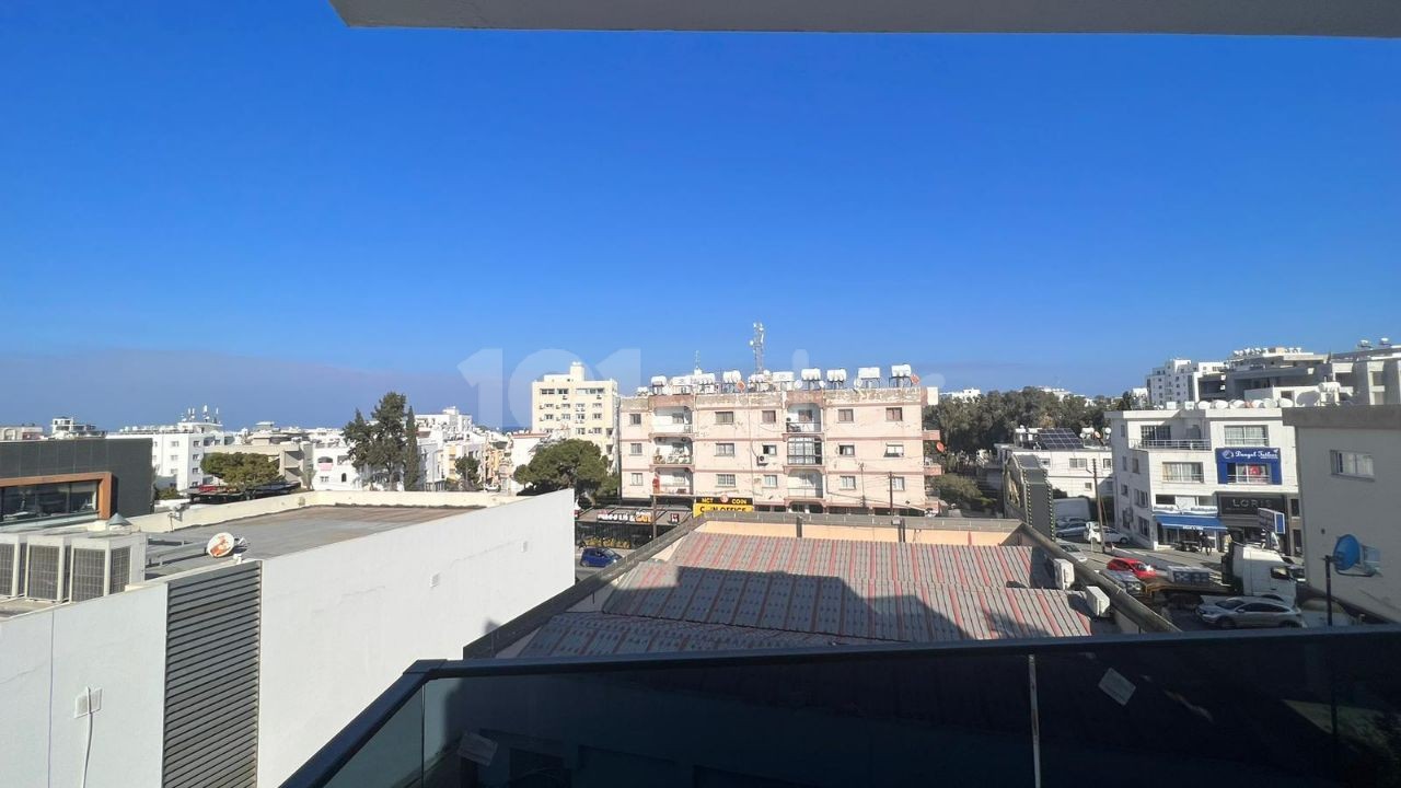 3+1 WOHNUNGEN MIT MEERBLICK IM ZENTRUM VON KYRENIA!!