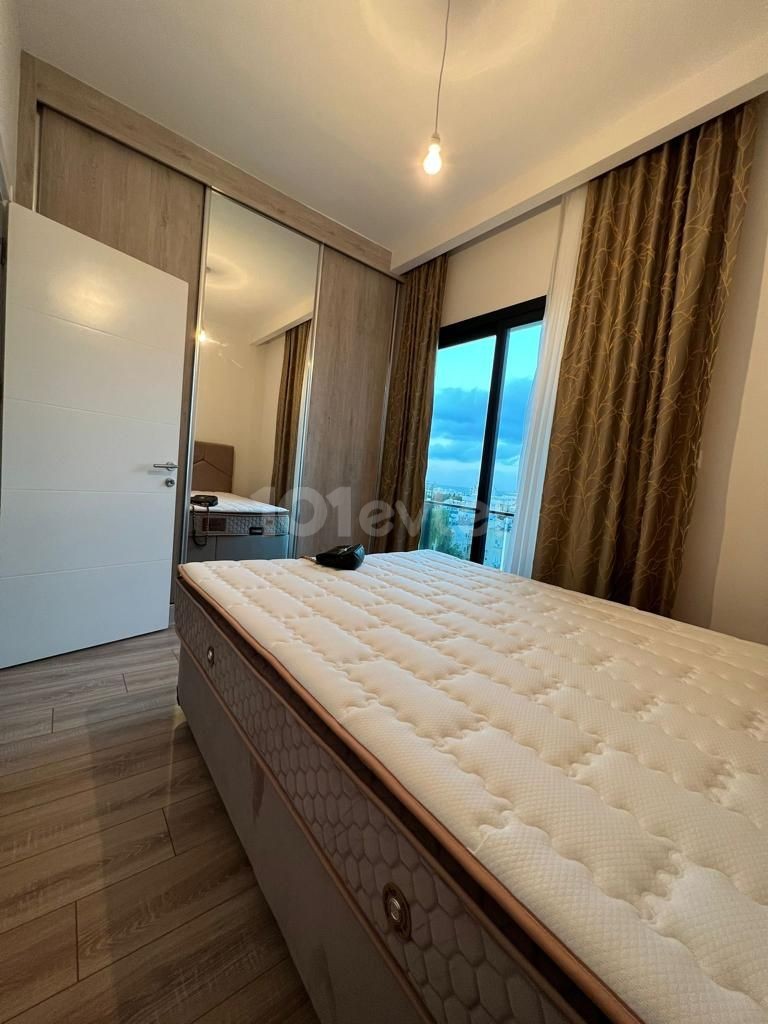 GIRNE MERKEZDE LÜKS 2+1 DAİRE 