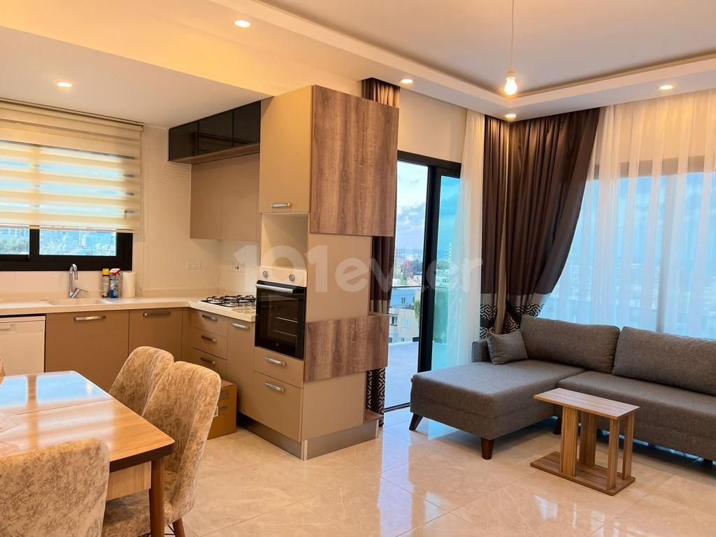 GIRNE MERKEZDE LÜKS 2+1 DAİRE 