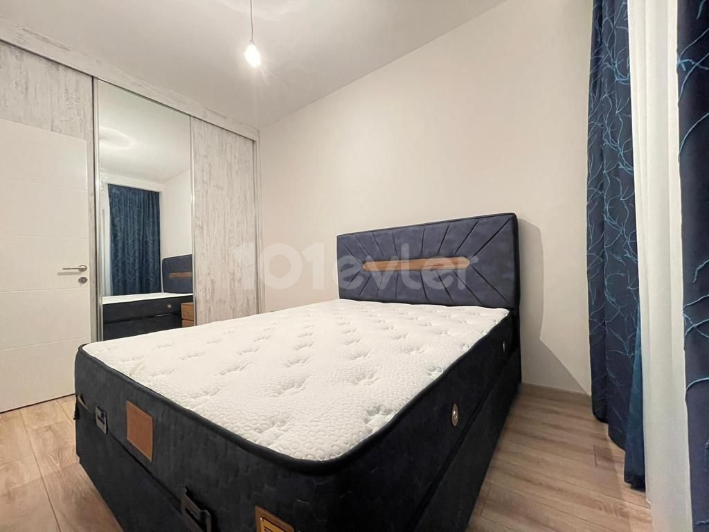 GIRNE MERKEZDE LÜKS 2+1 DAİRE 