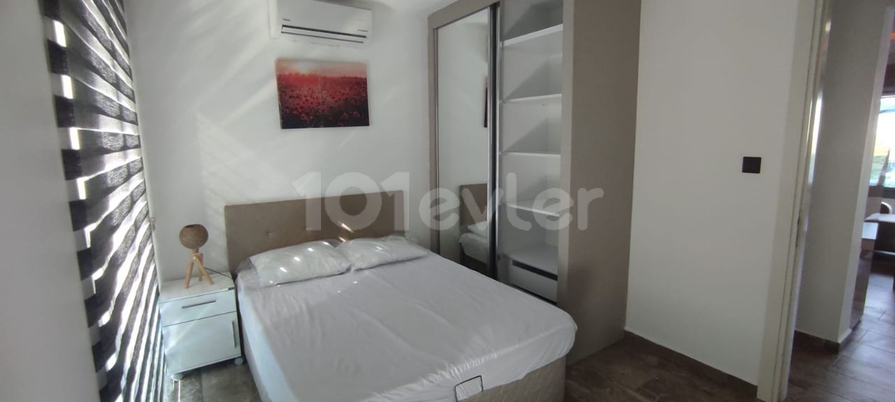 FULLY FURNISHED 2+1 FLAT FOR RENT IN KYRENIA CENTER WITH A GREAT VIEW!!