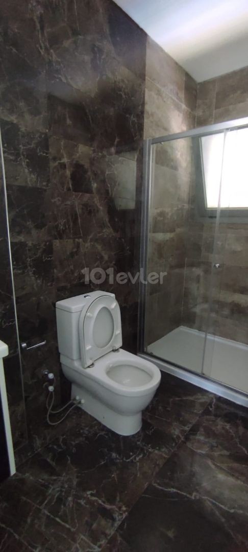 FULLY FURNISHED 2+1 FLAT FOR RENT IN KYRENIA CENTER WITH A GREAT VIEW!!