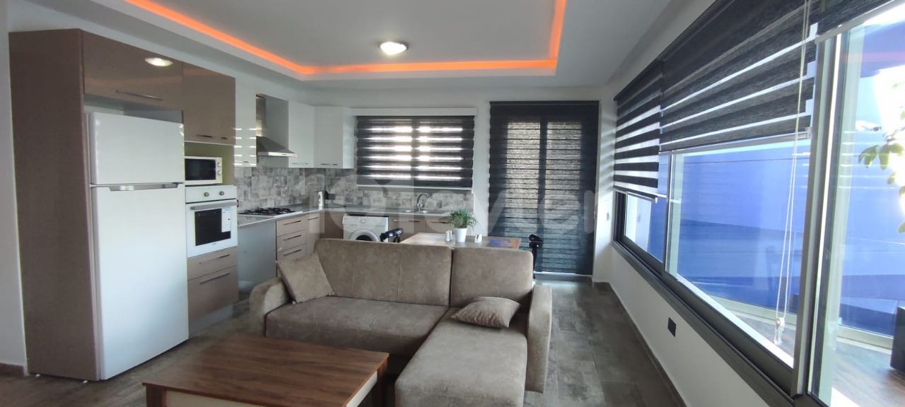 FULLY FURNISHED 2+1 FLAT FOR RENT IN KYRENIA CENTER WITH A GREAT VIEW!!