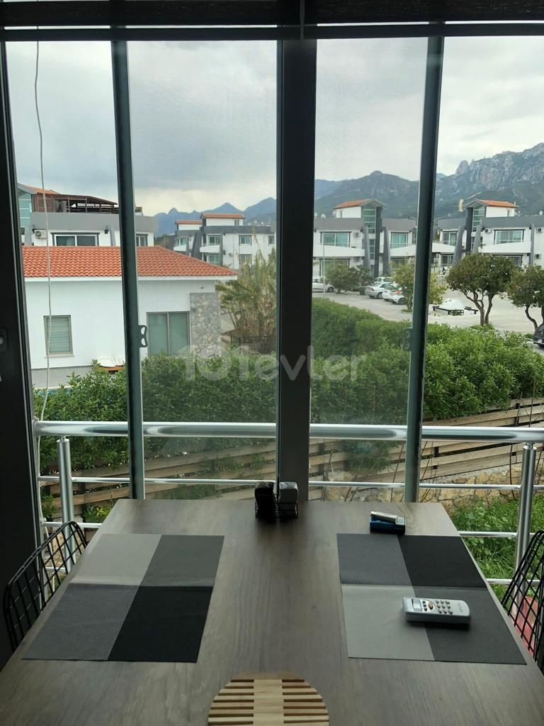 Flat To Rent in Edremit, Kyrenia