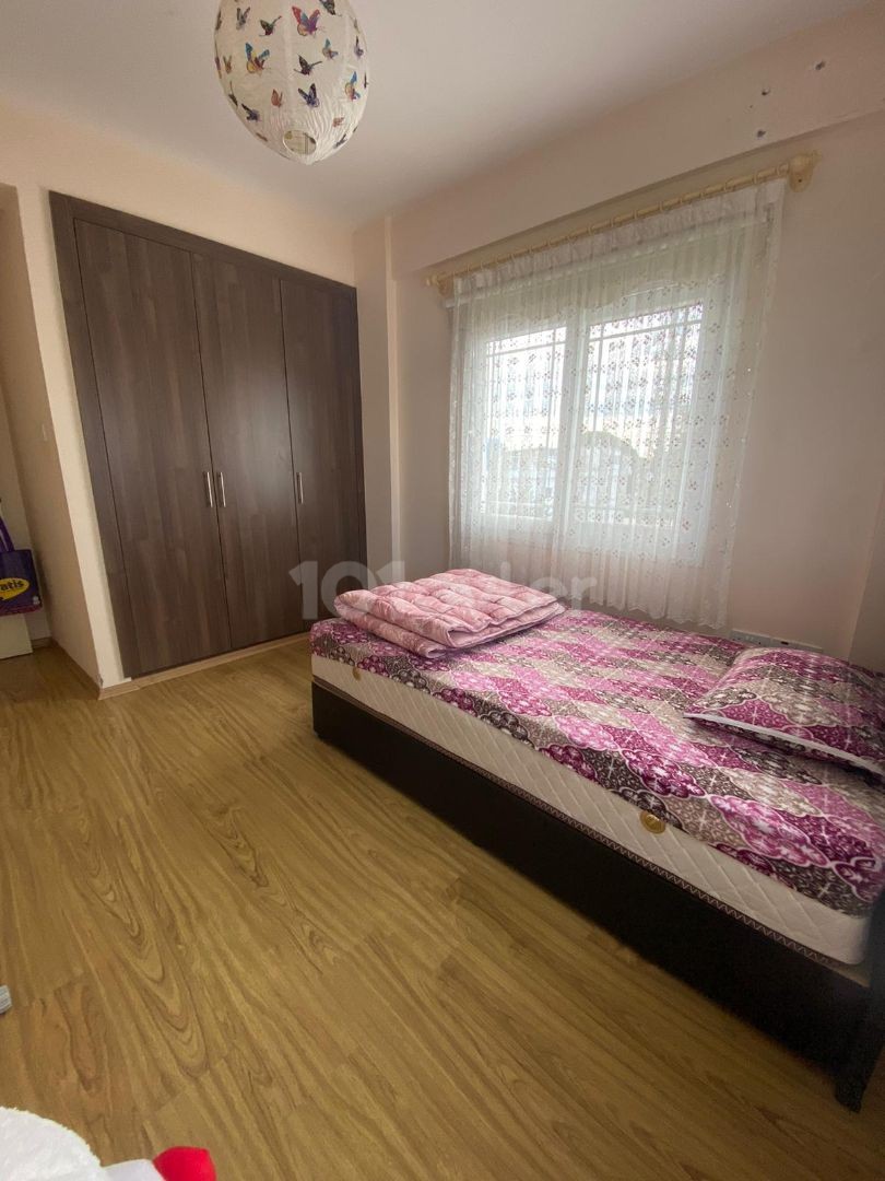 Möblierte 3+1 Wohnung zu verkaufen in Yenişehir!