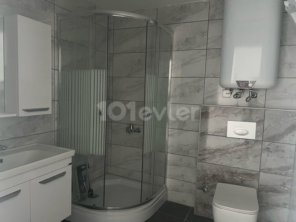 Unfurnished 2+1 flat for rent in Edelweiss Residence İskele