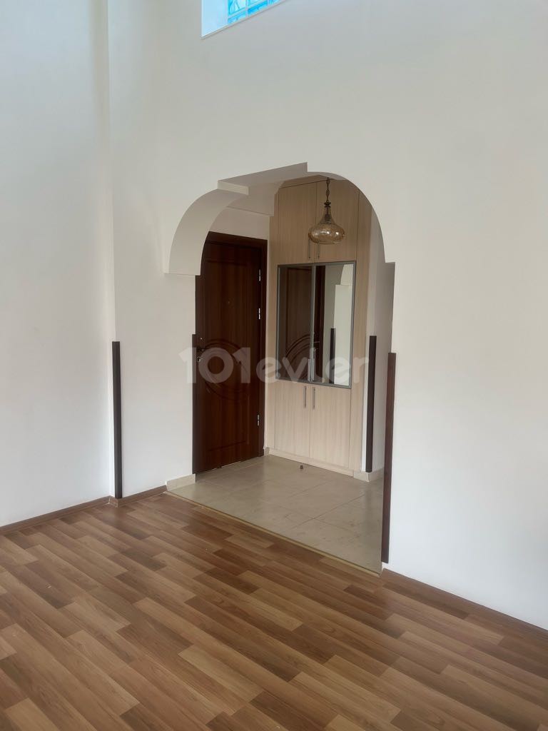 Fully furnished 3+1 flat for rent in a residence with pools in Kyrenia Center 