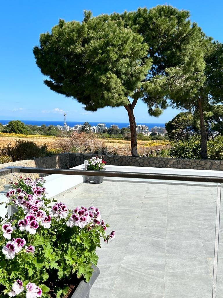 VILLA FOR SALE IN CIGLOS WITH A GREAT VIEW AND LOCATION WITH 1500M2 AREA!!