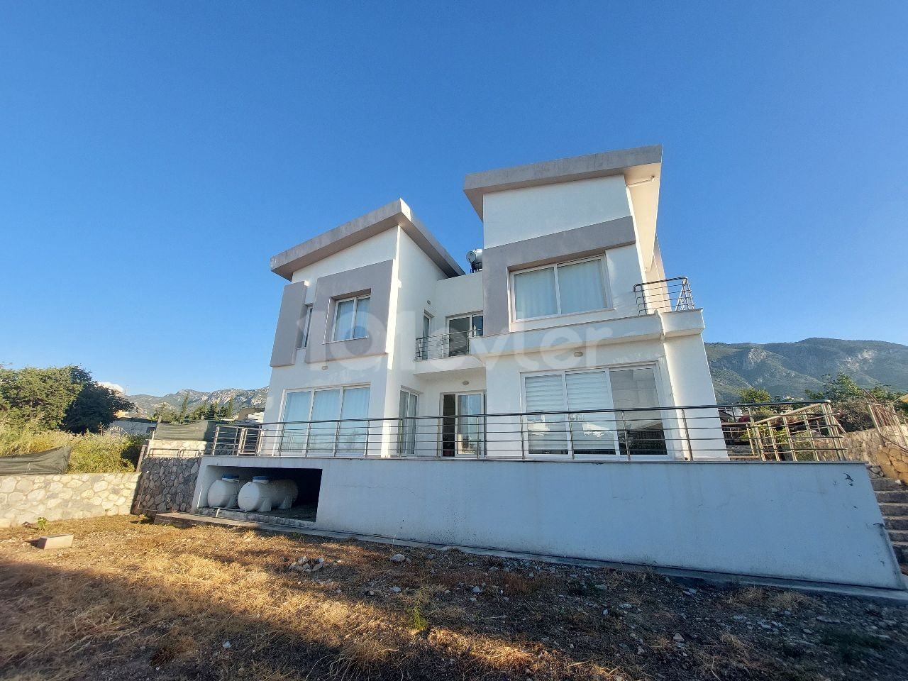 Bellapayis, 4+1 villa for sale, walking distance to Necat British school +905428777144 Русский, Turkish, English 