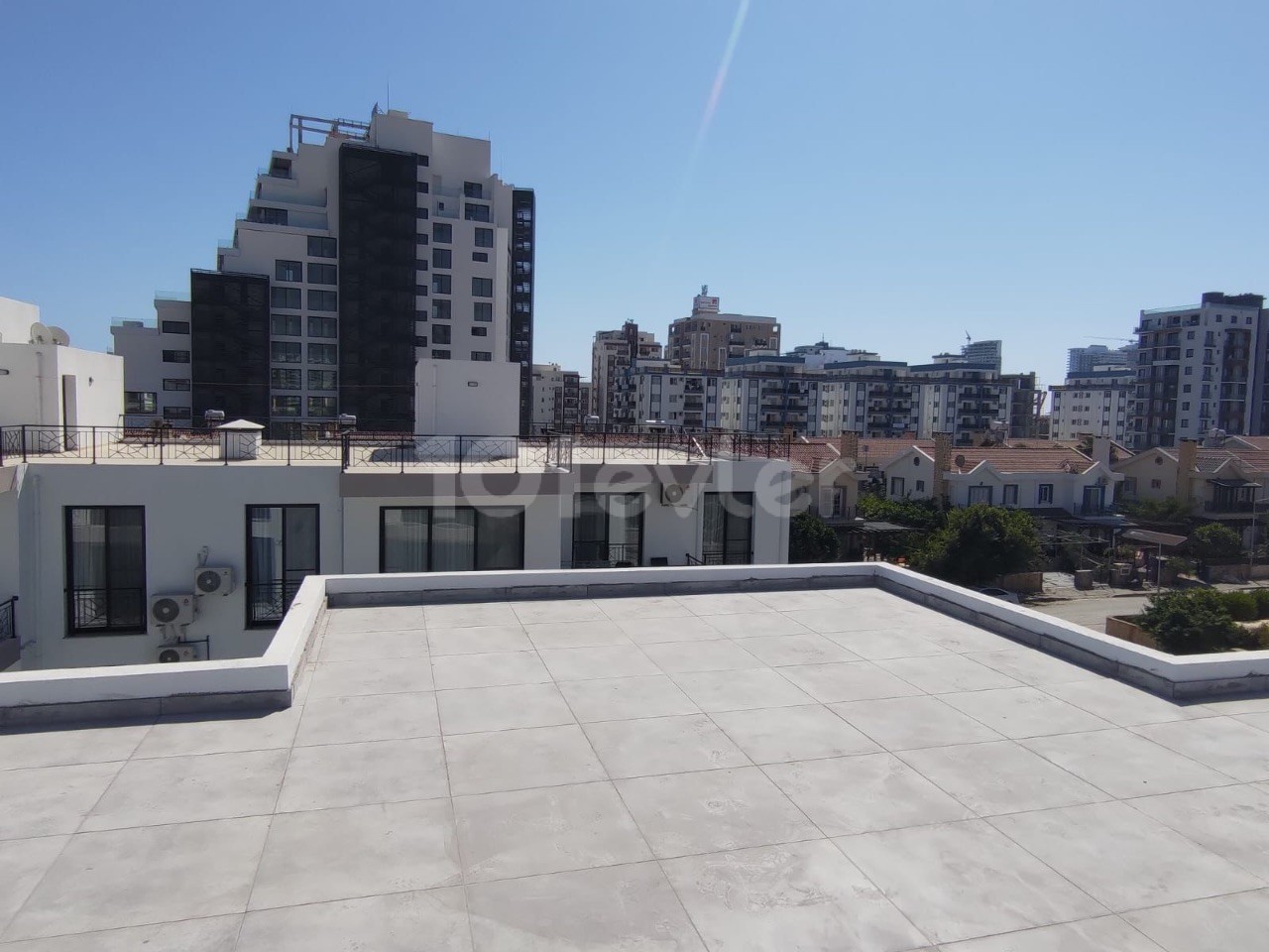 Apartment in the Life Square complex 500 meters from the beach! Premium individual finishing!