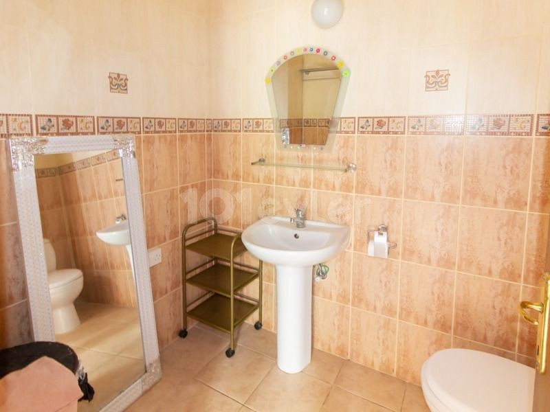 Lapta, satilik 120m2 3+1 daire, 2 banyo +90542877744 Русский,  English,  Türkçe 