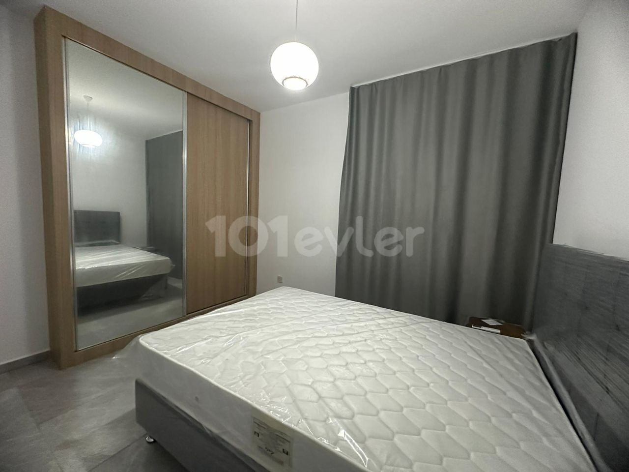 GİRNE MERKEZDE 2+1 KİRALIK YENİ DAİRE 