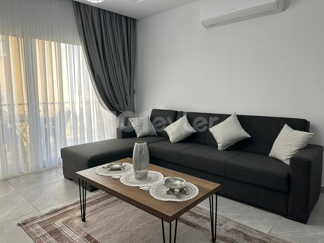 NEW 2+1 FLAT FOR RENT IN KYRENIA CENTER