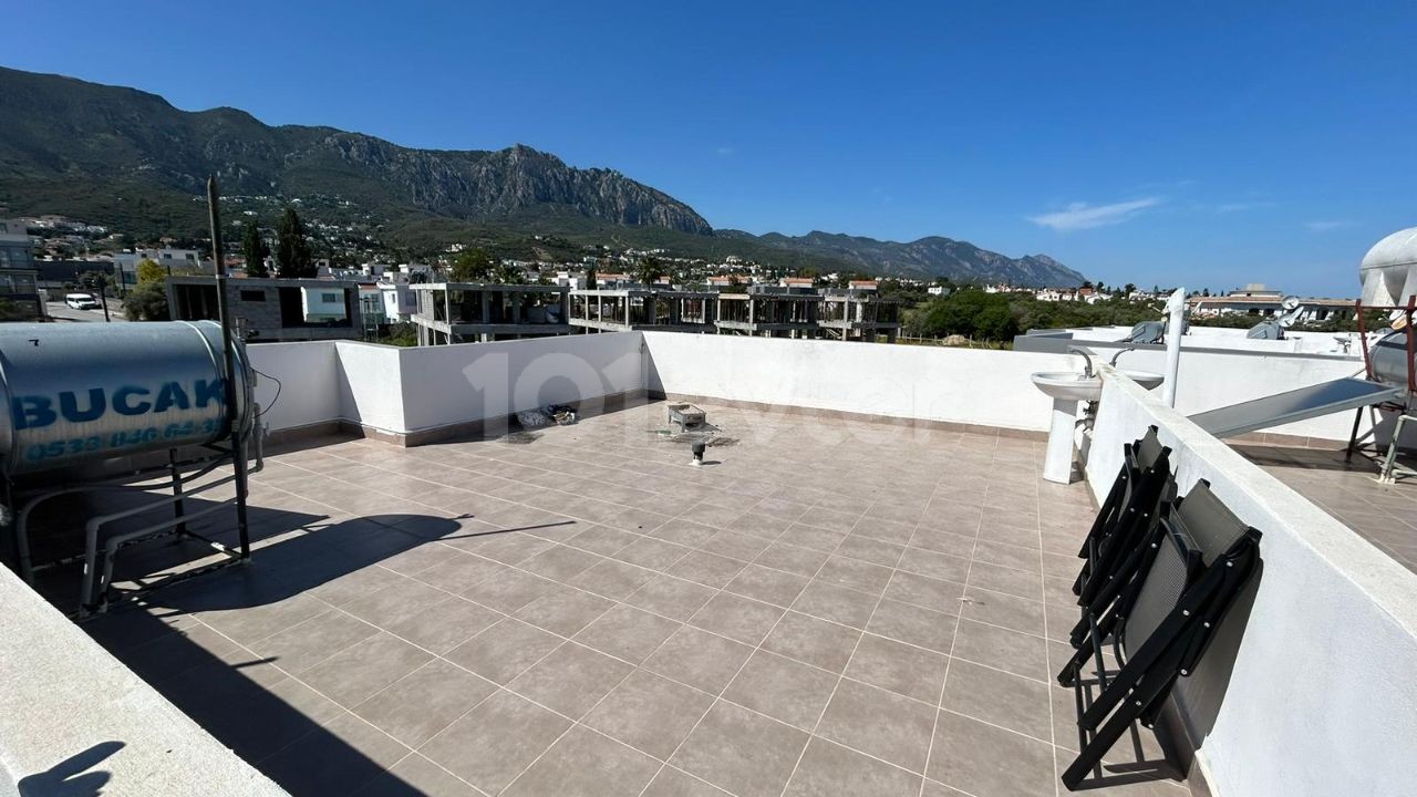 1 BEDROOM PENTHOUSE APARTMENT FOR SALE IN KYRENIA KARAOGLANOGLU!