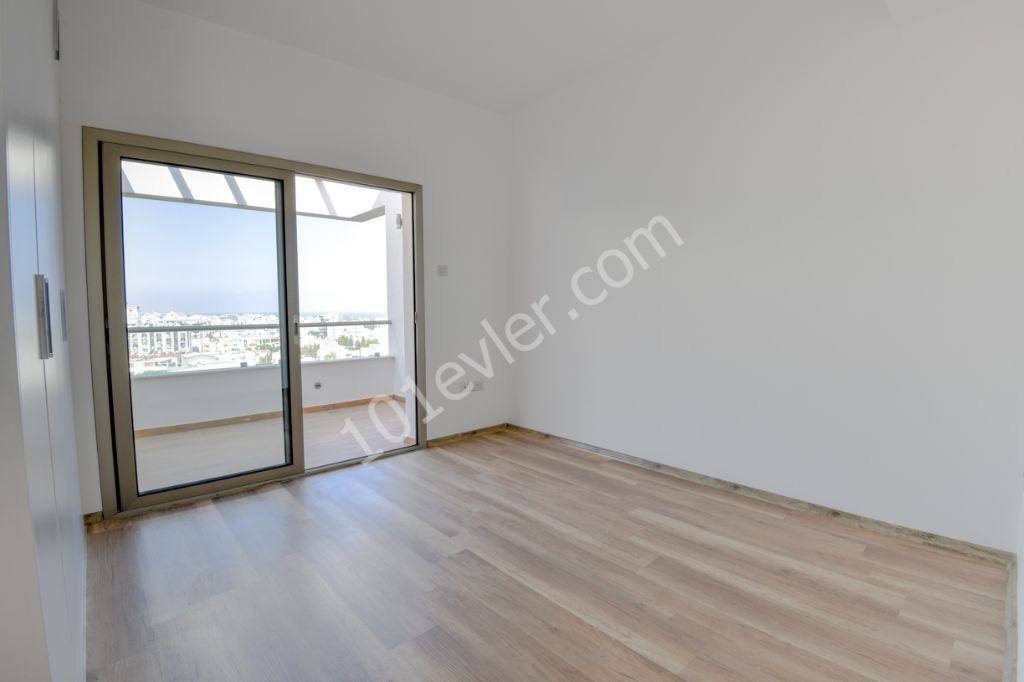 Kıbrıs Girne Merkez Satılık 3+1 Duplex Penthouse