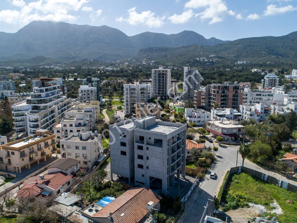 Kıbrıs Girne Merkez Mükemmel Lokasyonda Satılık Dükkan