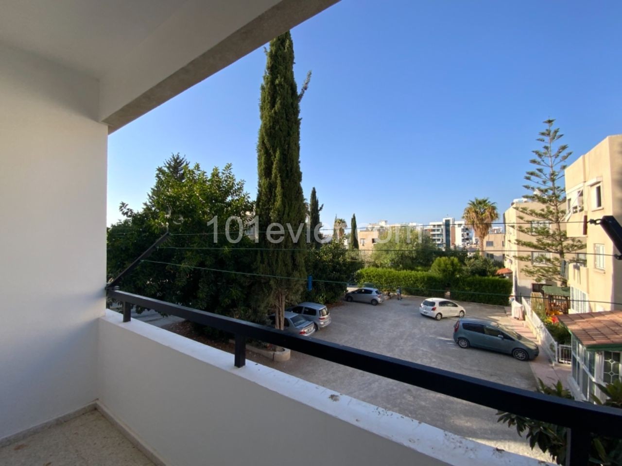 Flat To Rent in Girne Merkez, Kyrenia