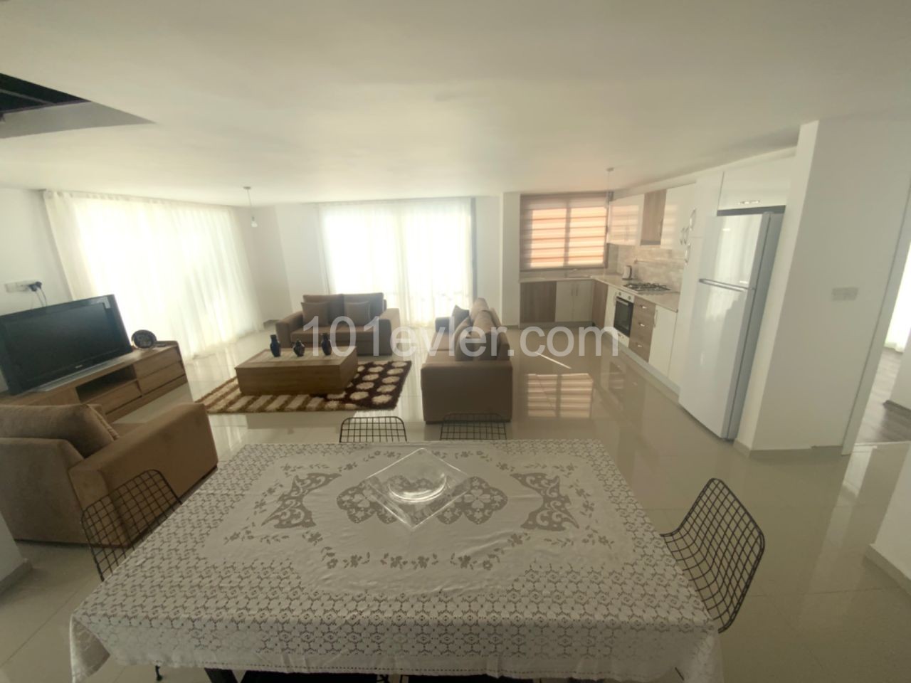 Penthouse To Rent in Girne Merkez, Kyrenia