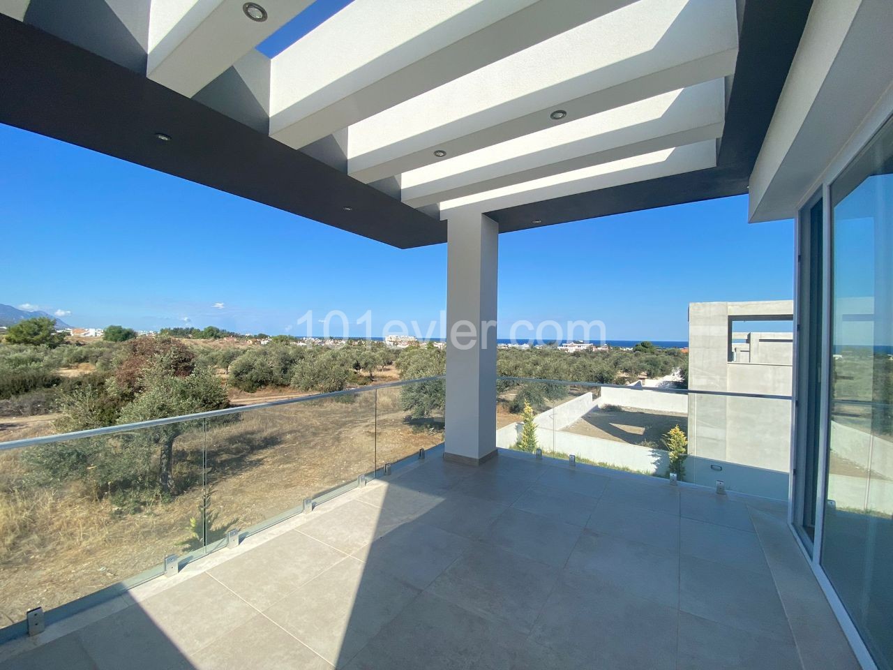 Mountain and Sea View Villa for Sale in Ozanköy, Kyrenia ** 