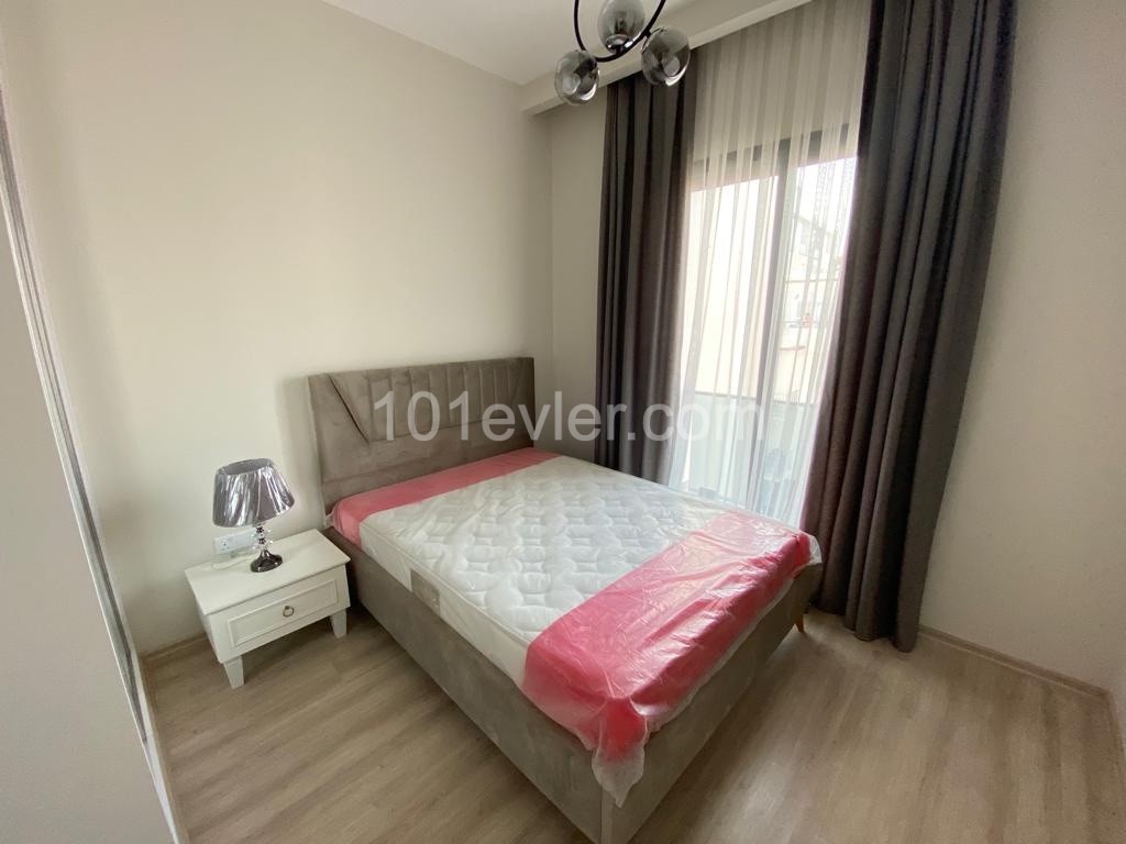 Kıbrıs Girne Merkez 5 Yıldızlı Hotel Konforunda Satılık 1+1 Daireler 