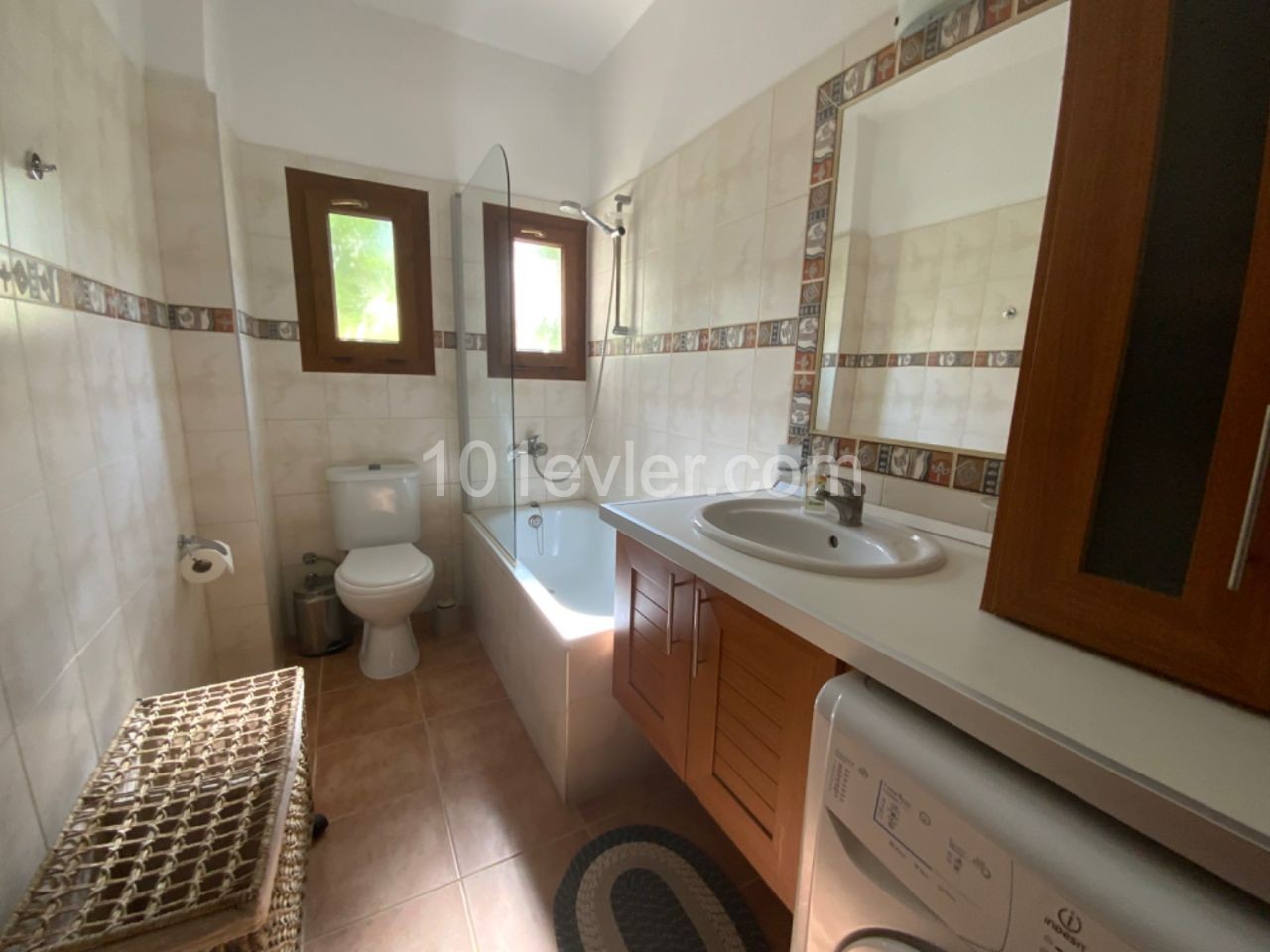 Kıbrıs Girne Karmi Kiralık Havuzlu Deniz Manzaralı 3+1 Dublex Villa