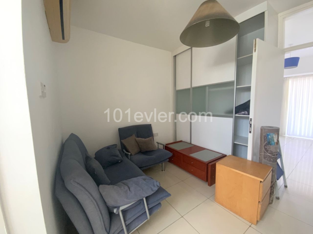 Flat To Rent in Girne Merkez, Kyrenia