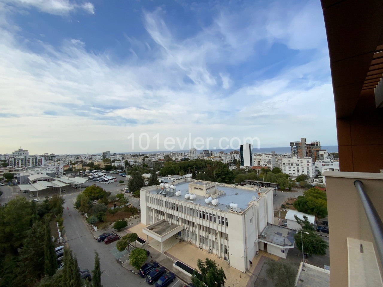 Flat For Sale in Yukarı Girne, Kyrenia