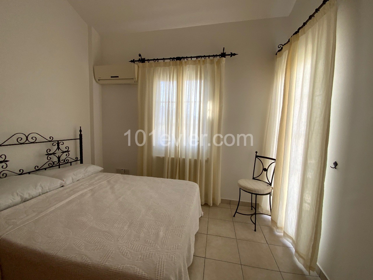 Villa To Rent in Bellapais, Kyrenia