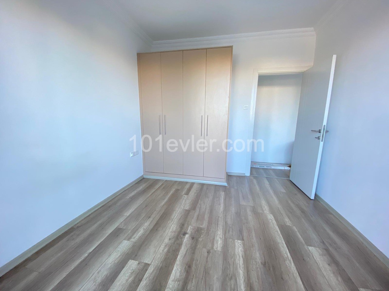 Flat For Sale in Girne Merkez, Kyrenia