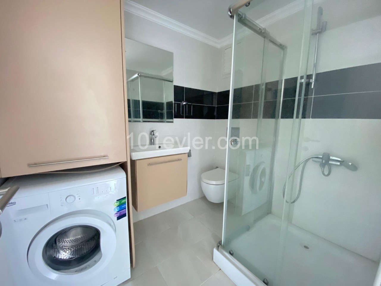 Flat For Sale in Girne Merkez, Kyrenia