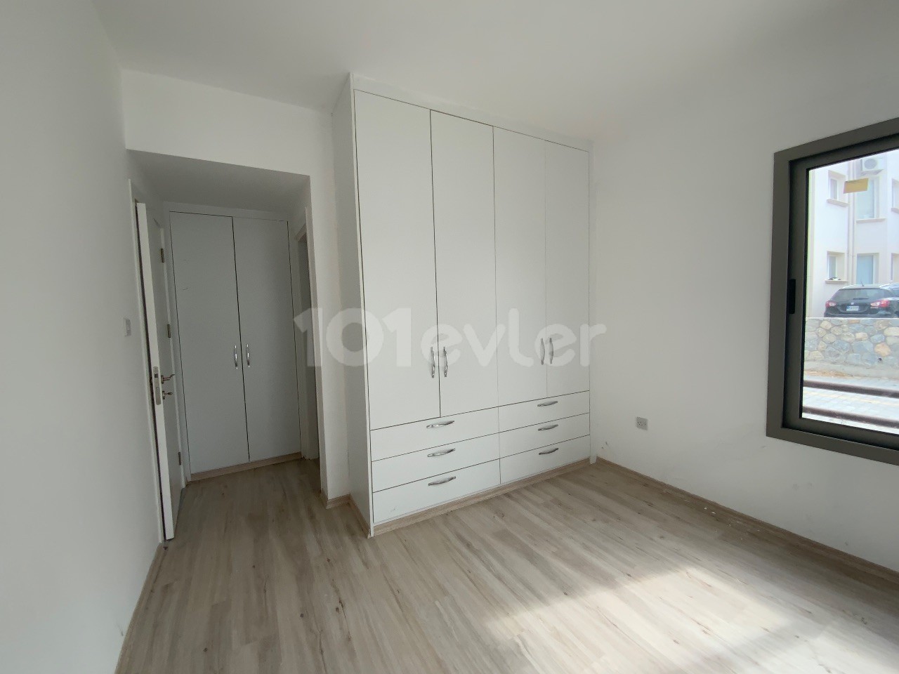 Cyprus Kyrenia Ozanköy 2+1 Flat For Sale ** 