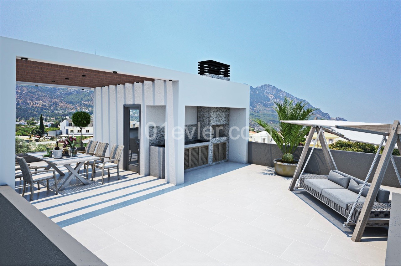 Kıbrıs Girne Alsancak Kapanmaz Deniz Manzaralı Satılık Villa 