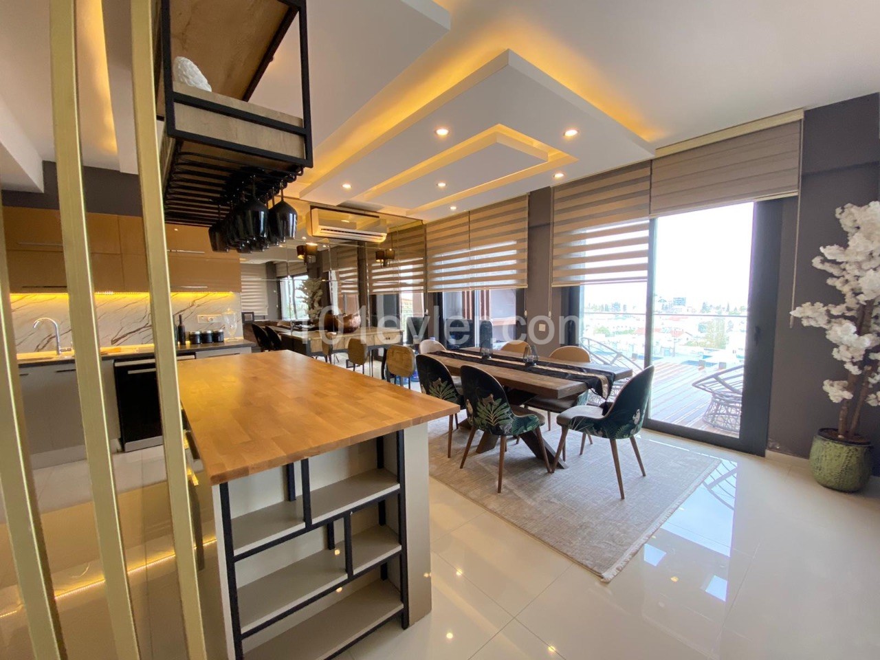 Residence To Rent in Girne Merkez, Kyrenia