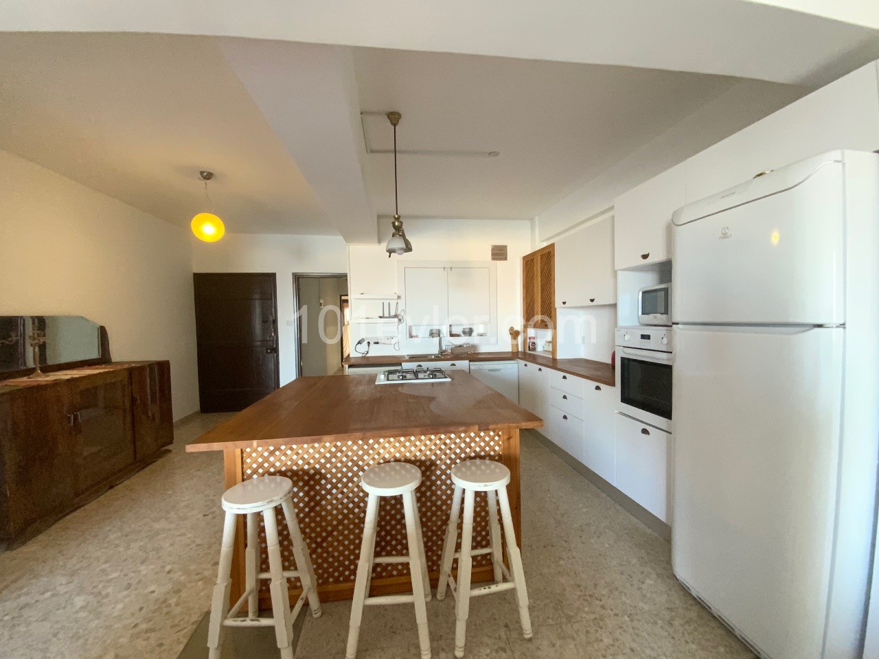 Kyrenia Center Luxury Fully Furnished Daily Weekly Monthly Rental ** 