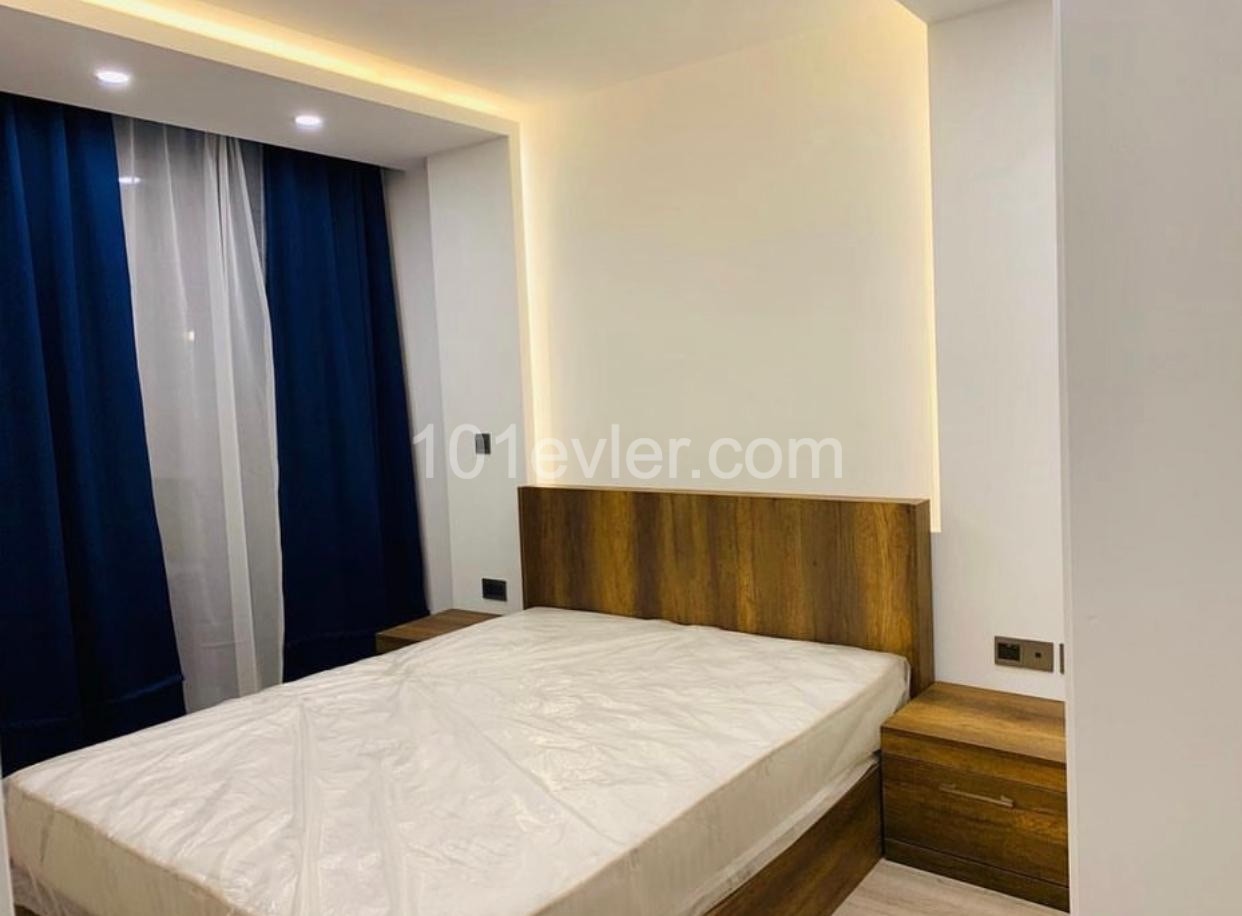 Kıbrıs Girne Merkez Site İçerisinde 1+1 Kiralık Lüks Daire