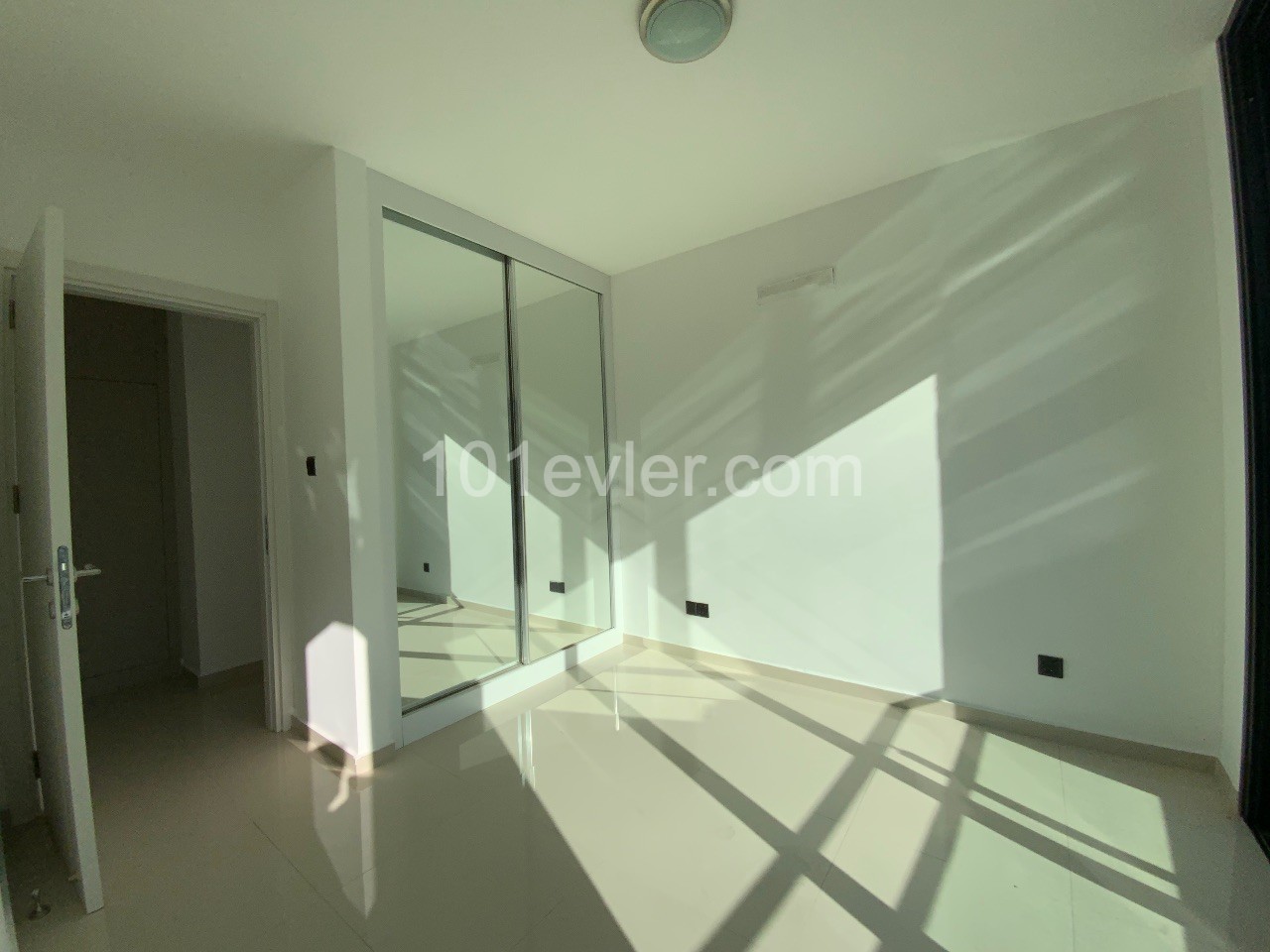 Cyprus Kyrenia Center 2+1 Opportunity Flat For Sale ** 