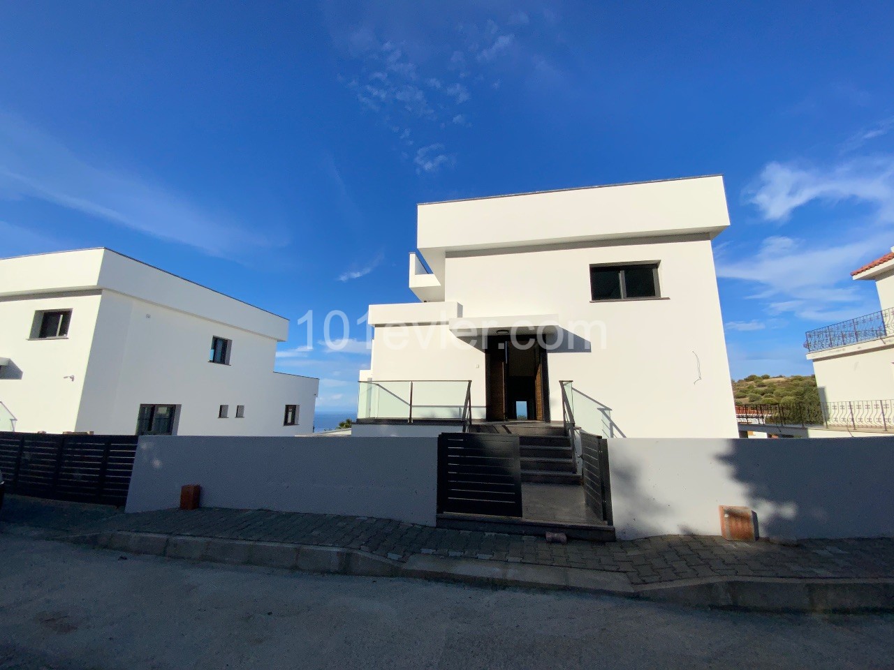 Cyprus Kyrenia Karmi UltraLux Villa For Sale ** 