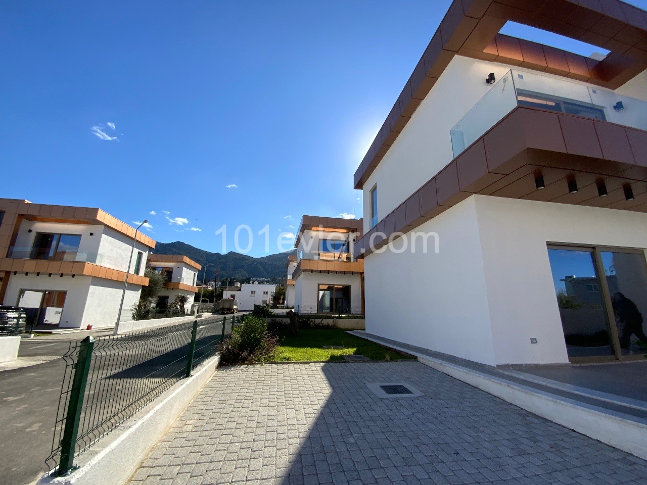 Villa Zu Verkaufen In Zypern Kyrenia Ozanköy Ultralu Llogara ** 