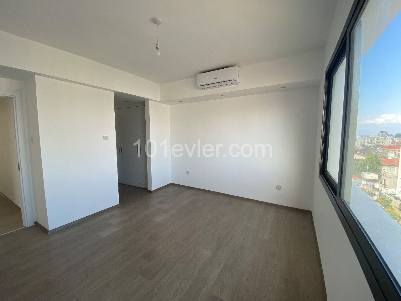 3 + 1 penthouse im Zentrum von Kyrenia zu verkaufen ** 