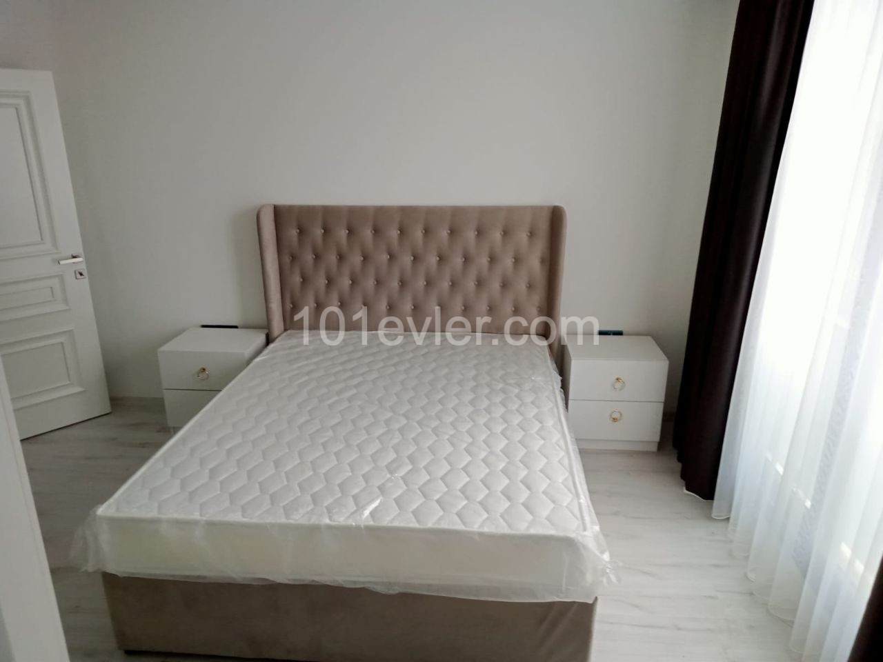 Kıbrıs Girne Merkezin de Kiralık lüx  3+1 Daire 