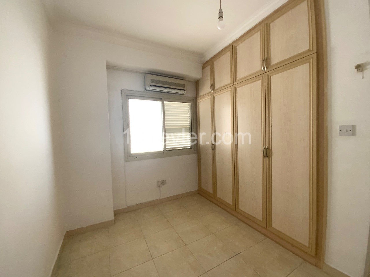 Zypern Kyrenia Zentrum Zum Verkauf Türkische Kokanli 3 + 1 Wohnung ** 