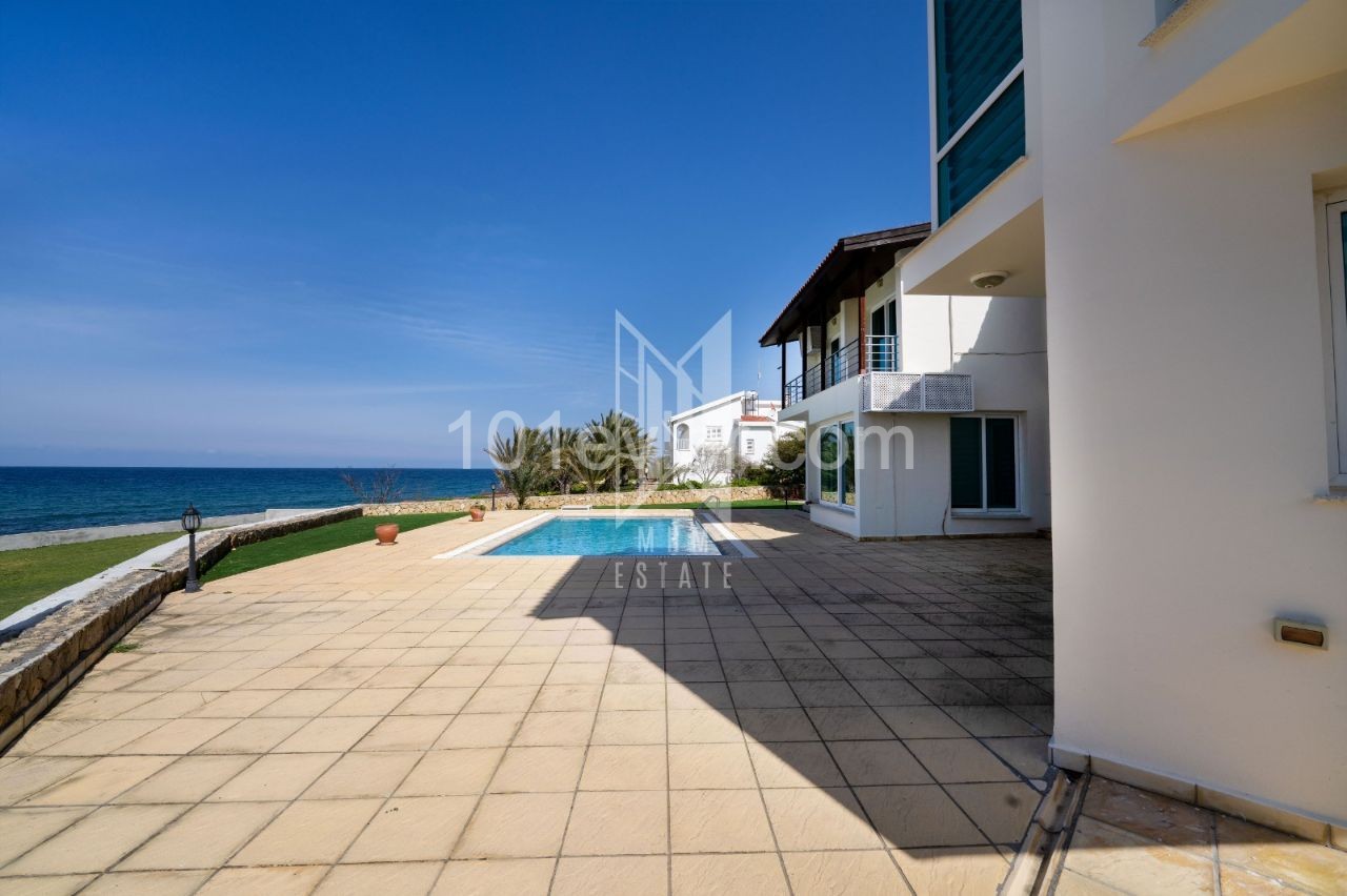 Seafront Villa For Sale in Çatalköy, Kyrenia, Cyprus ** 